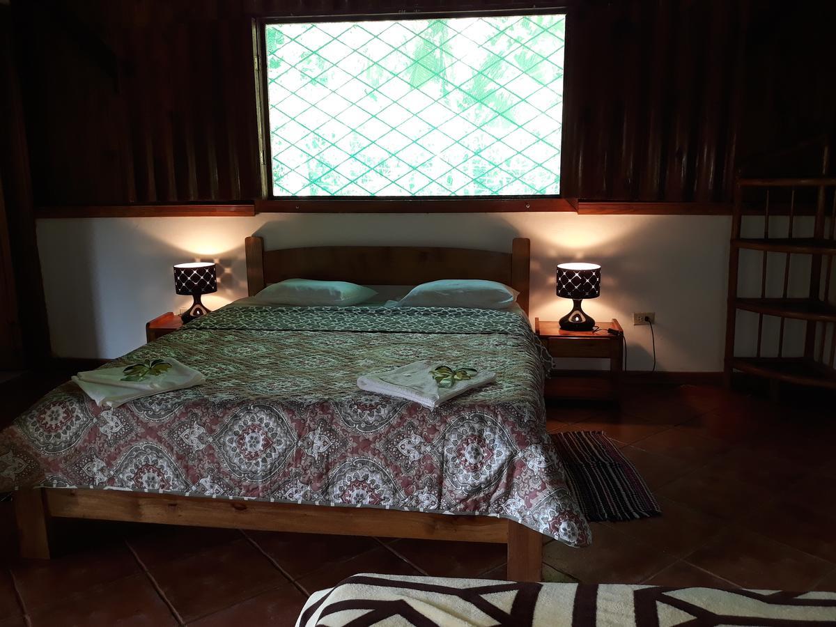 Cabinas Nirvana Ecolodge Cahuita Exterior photo