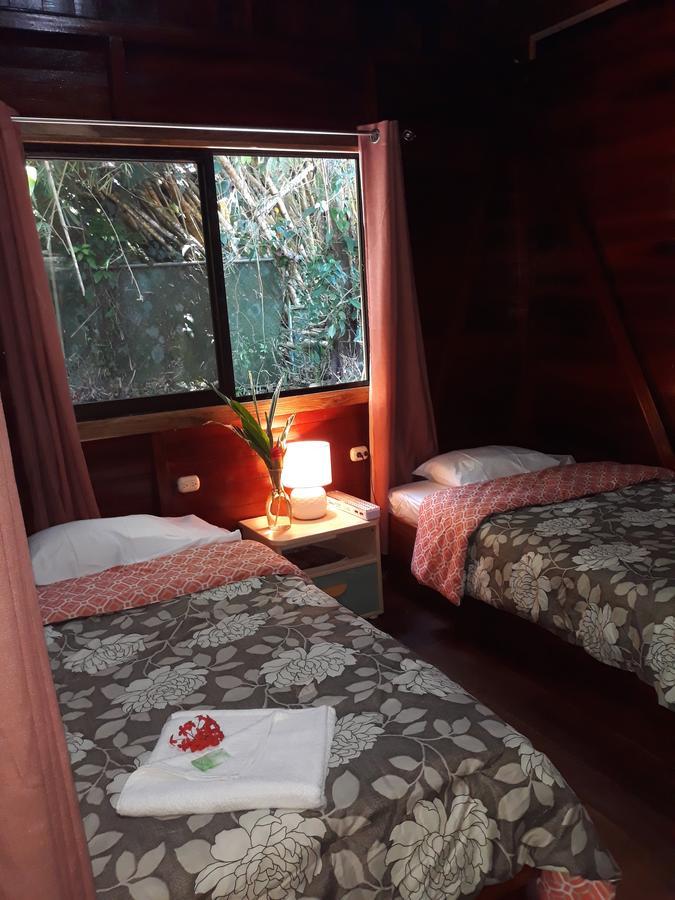 Cabinas Nirvana Ecolodge Cahuita Exterior photo